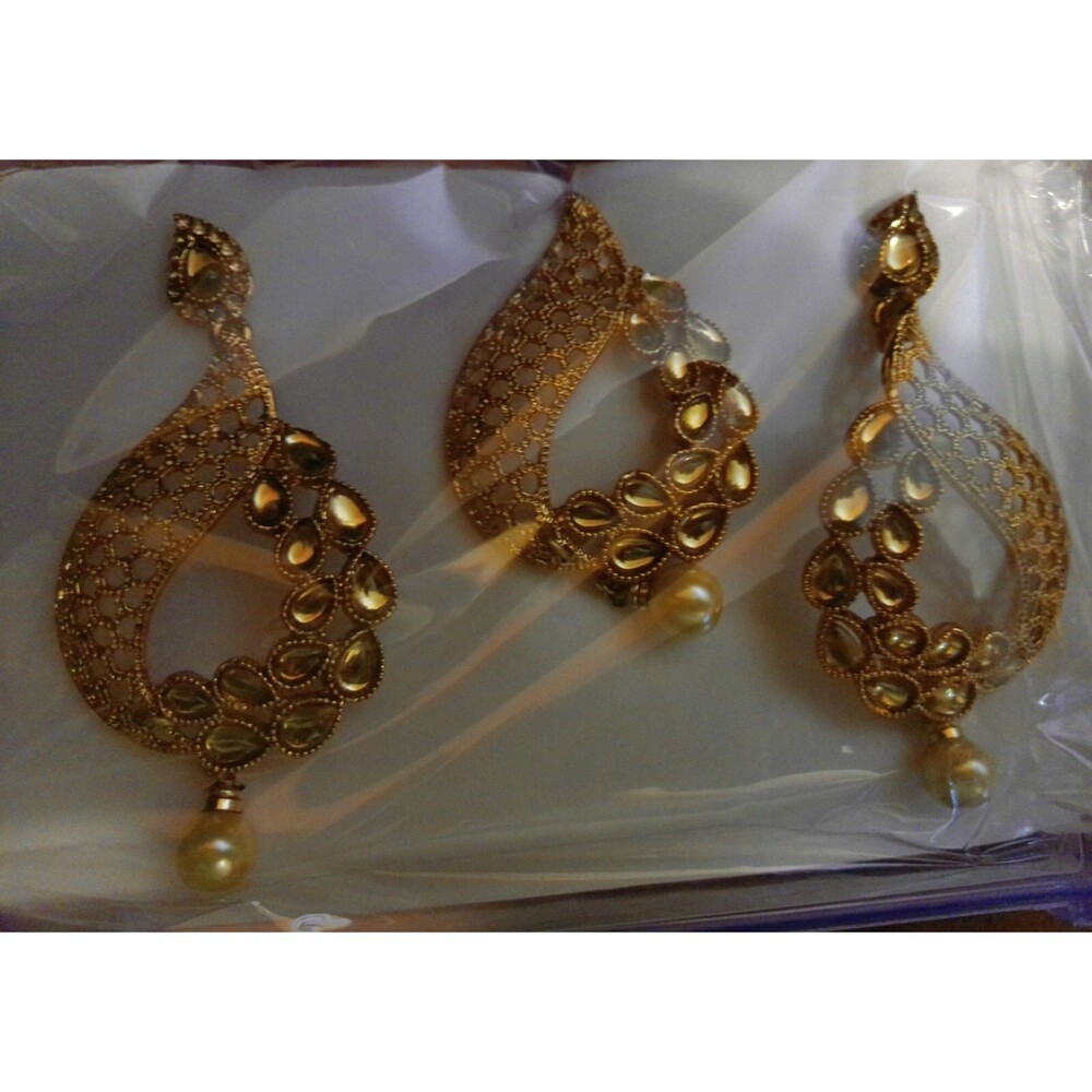 Earrings And Pendant
